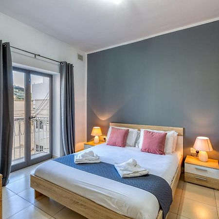 Stylish 2Br Meridian Suite In Central St Julians By 360 Estates Saint Julian's Exterior photo